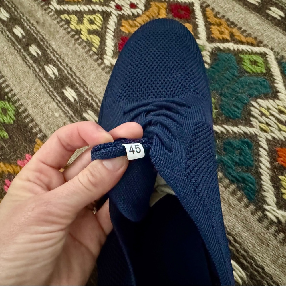 Men’s Knit Sneakers Navy Blue Size 12 NEW - Picture 7 of 9